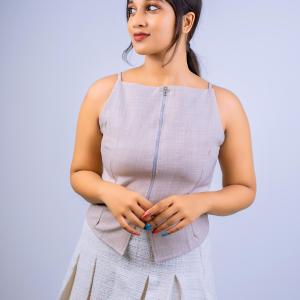 Cleomara Zip Top